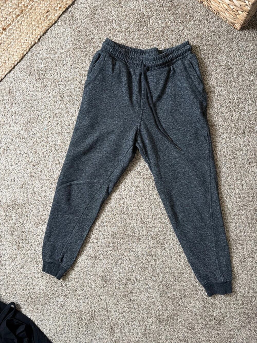 3 for $9 Cotton on black sweatpants, EUC S 2981